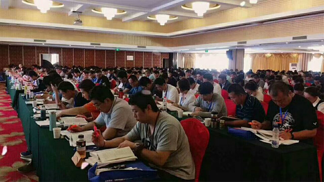 2017<a href=http://m.changhe-auto.com/ target=_blank class=infotextkey>大立教育</a>一級建造師脫產(chǎn)集訓班上課圖1.jpg